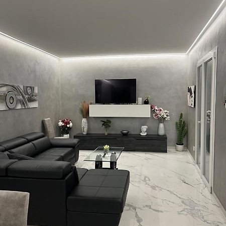 Corso Montecarlo Daire Ventimiglia Dış mekan fotoğraf