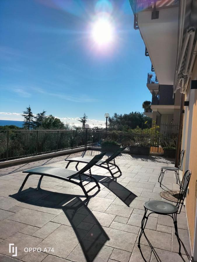Corso Montecarlo Daire Ventimiglia Dış mekan fotoğraf